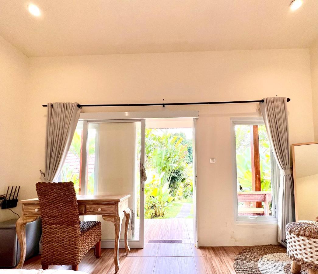 Agung Wiwin Homestay & Restaurant Mengwi Экстерьер фото
