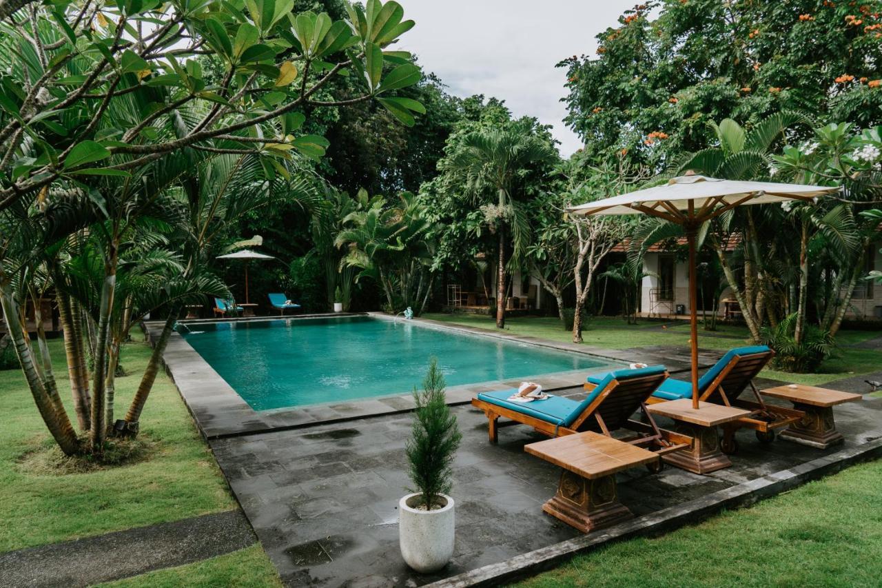 Agung Wiwin Homestay & Restaurant Mengwi Экстерьер фото