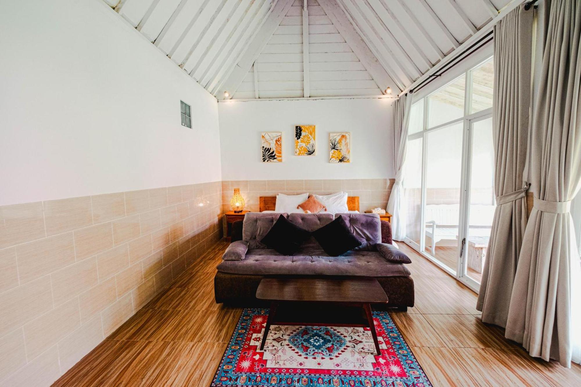 Agung Wiwin Homestay & Restaurant Mengwi Экстерьер фото